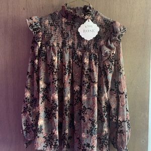 Women’s Blouse